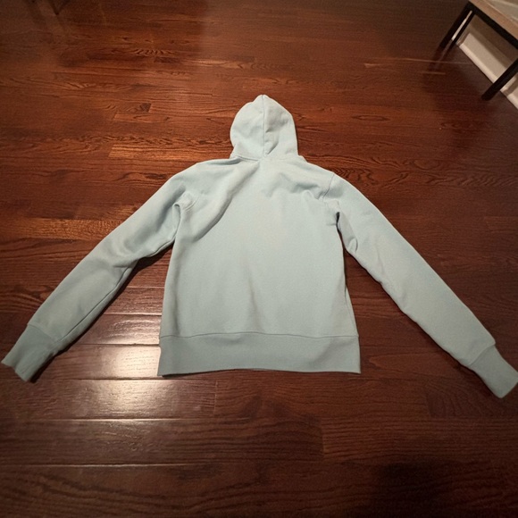 Aritzia Hoodie - Picture 2 of 7